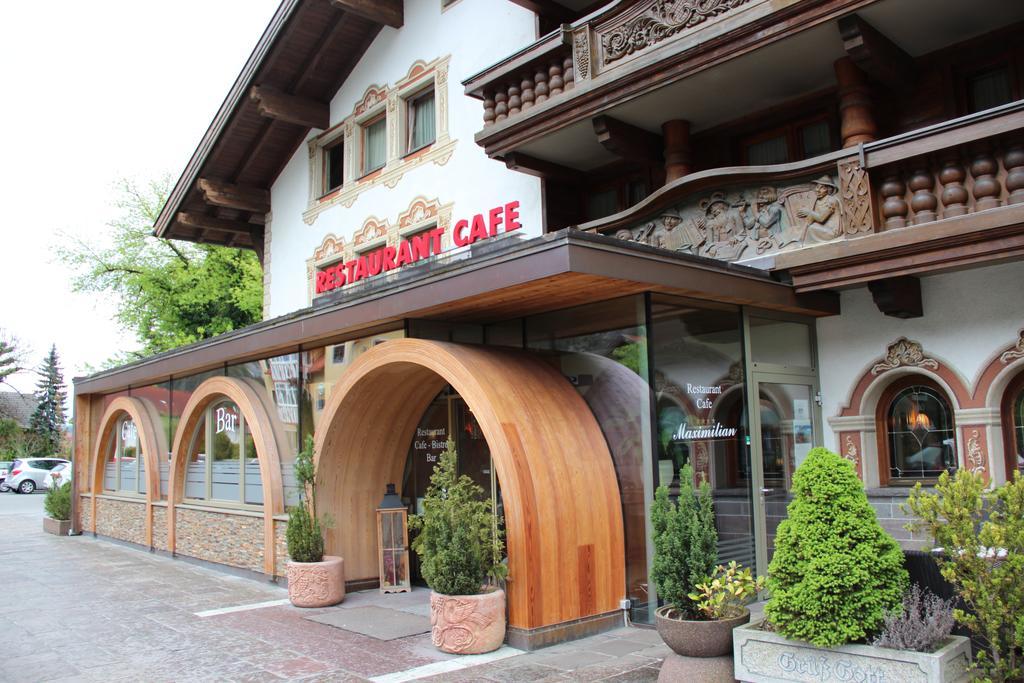 Hotel Tyrolis ツィルル エクステリア 写真